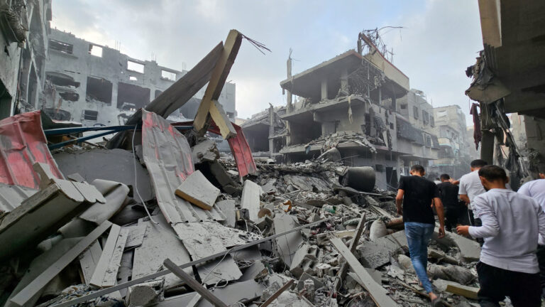 Gaza: Israeli strikes on UN shelter, kill at least 27.