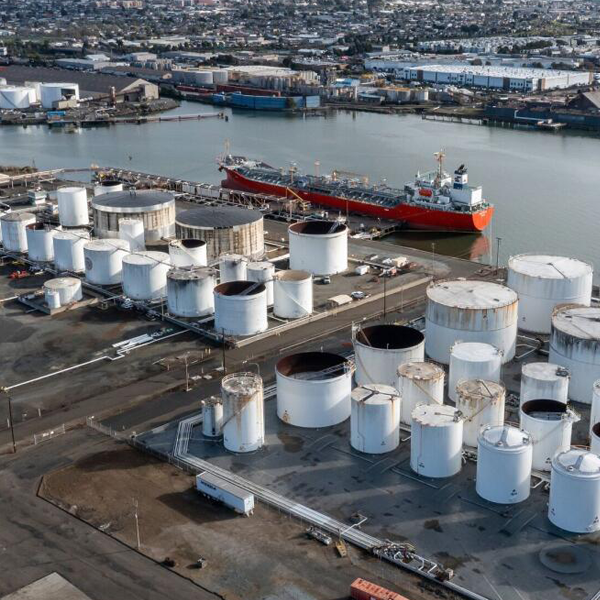 Oil Prices Dips as Us-Iran Pauses Fight Amidst Fresh Hormuz Hopes
